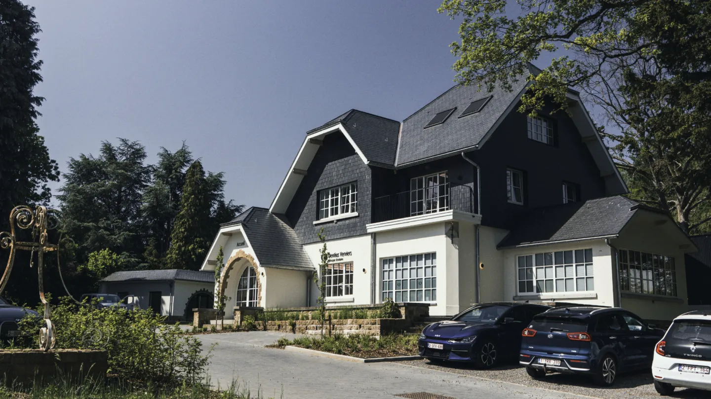 DUSSELDORF – PICS-98